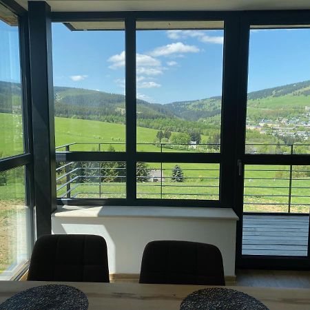 Apartment Enzian Loučná pod Klínovcem Εξωτερικό φωτογραφία